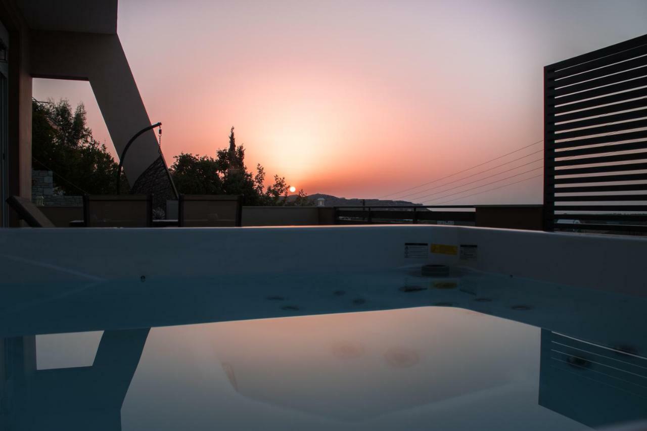 Andromache Villa Roumelí